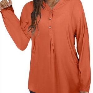 Long sleeve blouse with pockets
